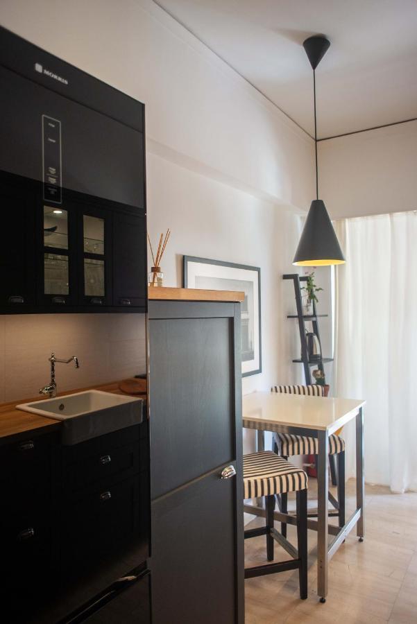 Nina's Cozy In Mikrolimano * Piraeus