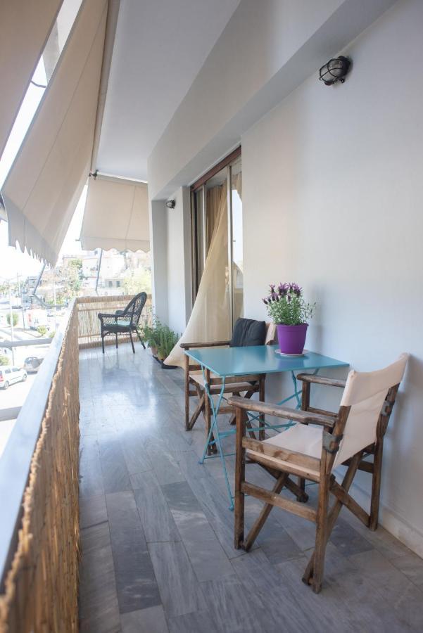 Apartment Nina's Cozy In Mikrolimano Piraeus